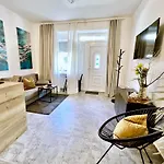 Rab Downtown Place Apartamento