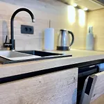 Apartamento Rab Downtown Place *