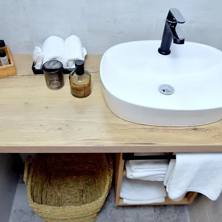 Rab Downtown Place * Rab Town