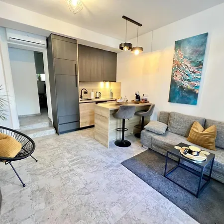 Rab Downtown Place Apartment