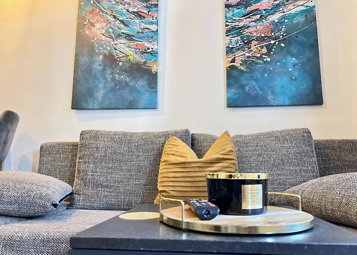 Rab Downtown Place * Rab Town