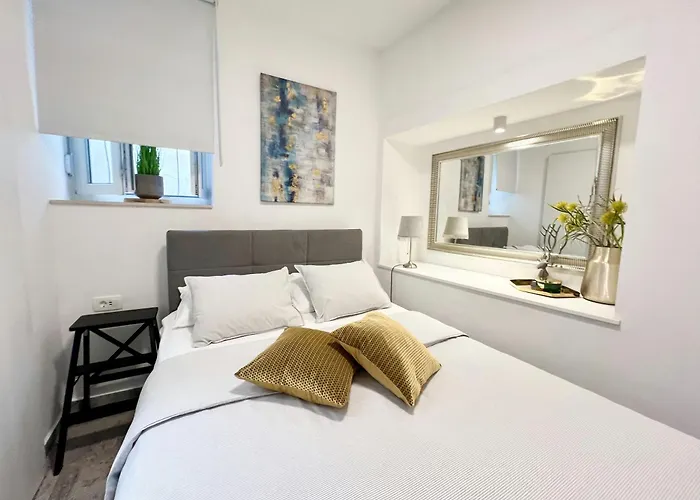 Rab Downtown Place Appartement Rab Town